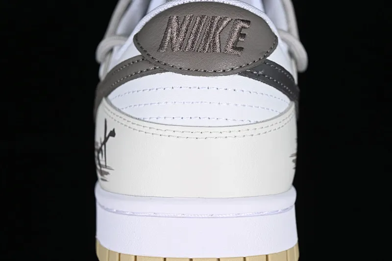 All Categories Nk SB Dunk Series Nk SB Dunk Low Low-top sneakers Nk Dunk Low "Team Gold" Official custom-cracked SB strap low-top casual sneakers DV0833-100